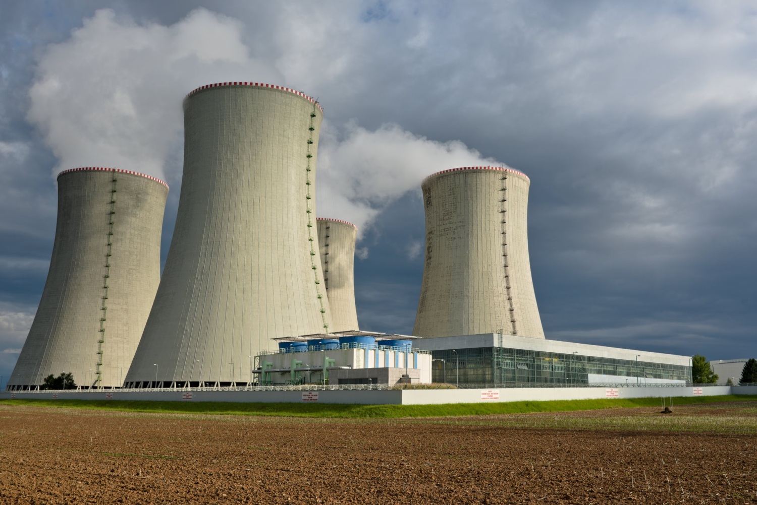 The Russian invasion is an opening for US nuclear technology - Energy for  Growth Hub